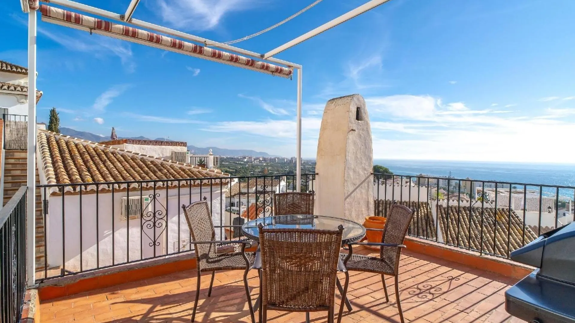 Ferienhaus Fuer 4 Personen Ca 100 Qm In Nerja, Andalusien Costa Del Sol Holiday home Nerja